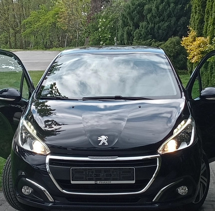 Peugeot 208 cena 24900 przebieg: 139000, rok produkcji 2015 z Limanowa małe 277